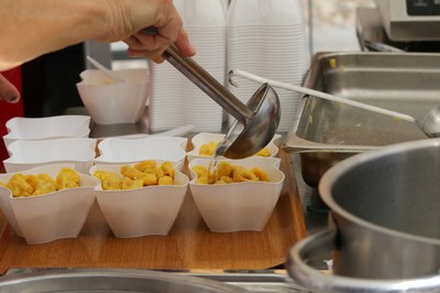 Tortellini in brodo a Gusti.a.mo.JPG