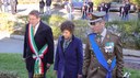 Omaggio ai Caduti. Da sinistra: il sindaco Gian Carlo Muzzarelli, la prefetta Alessandra Camporota e il generale Davide Scalabrin